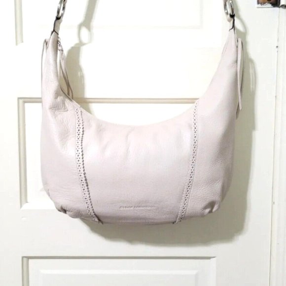 NEW Stone Mountain Cream 100% Leather Small Crescent Shoulder Bag Purse Top Zip - Picture 8 of 14